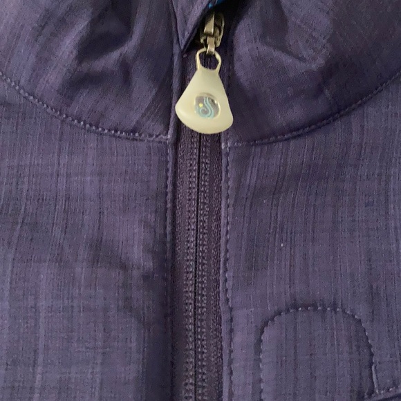 Isis Softshell Jacket - Picture 4 of 15